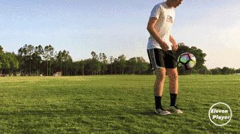 足球零基础教学入门颠球,足球入门颠球基本功