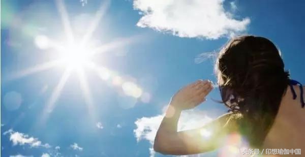 瑜伽冬日练三伏,夏练三伏冬练三九瑜伽