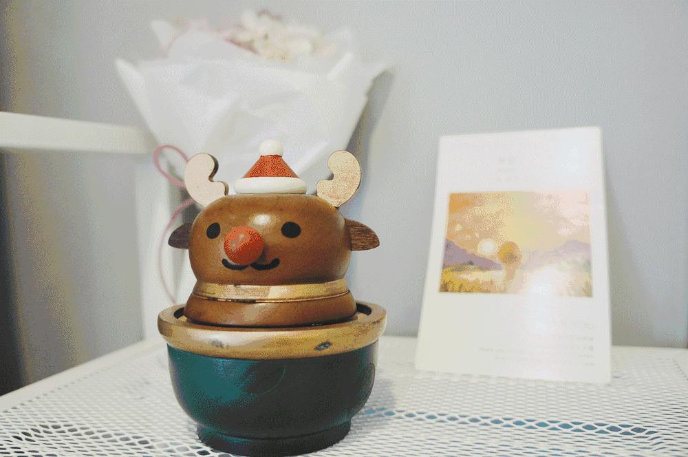 全武汉的轻食店就他任性，开在都是五金店的*意民**一路，竟然生意爆棚，什么来头？