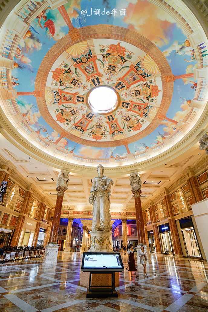 美国｜拉斯维加斯：沙漠中的奇幻不夜城