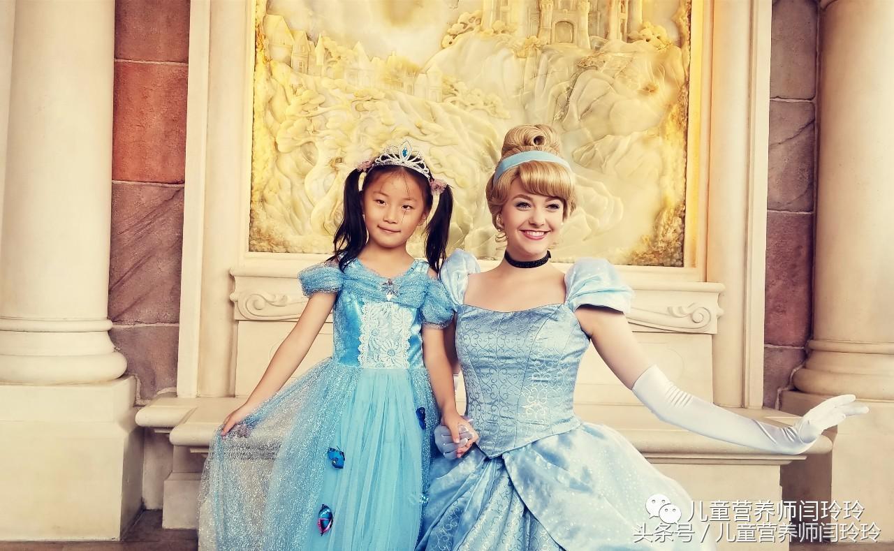 下雨天去迪士尼玩有影响吗,下雨天的迪士尼巡游