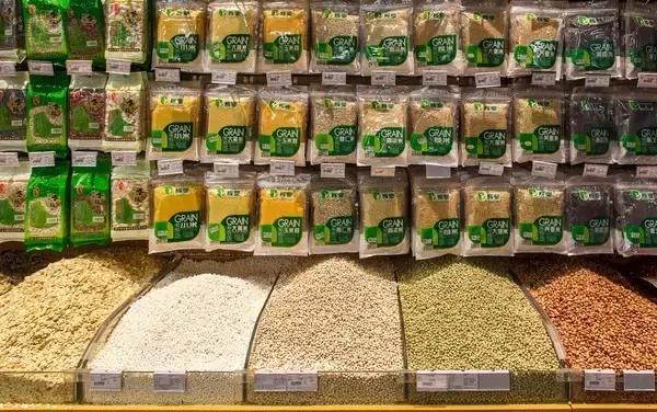 都说粗粮好粗粮到底该不该吃,都说燕麦是健康食品好在哪里