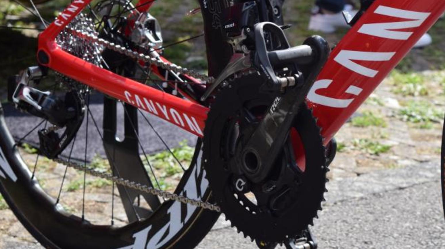 环法名车｜揭秘托尼马丁的CanyonAeroadCFSLX“红色喀秋莎”