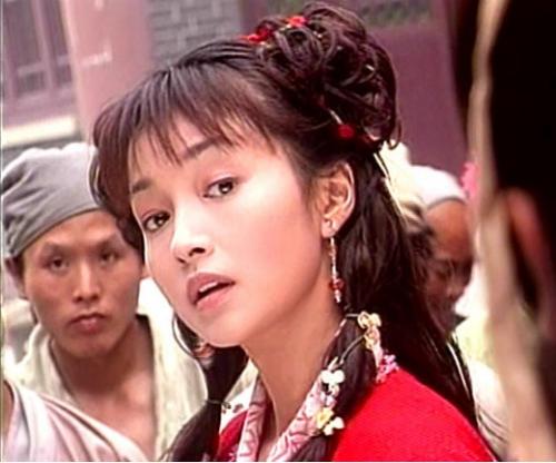 撞脸宋仲基，是钟汉良最喜欢的女明星，曾患抑郁险自杀