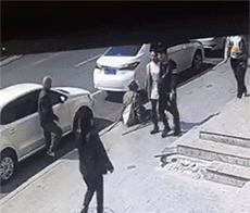 媳妇把酒瓶子放下，别玩了