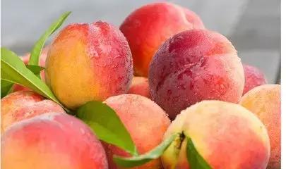 水果店卖什么档次的水果赚钱,什么样的卖水果模式才能赚钱