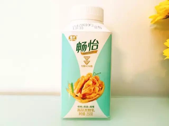 西安本土酸奶测评：这次我们尝试了市面上20款酸奶，最好喝的是这个