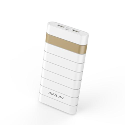 20分钟就可以充满电的充电宝,可实时显示电量的充电宝