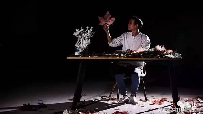 一人一花一世界一树一菩提,一花一世界一叶一菩提一人一颗心