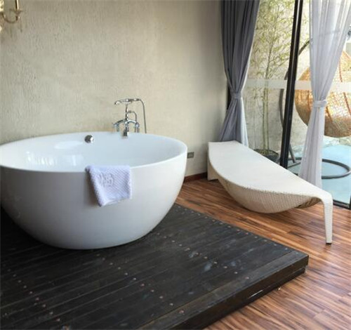 浴缸怎么选深度尺寸,如何选择浴缸的尺寸