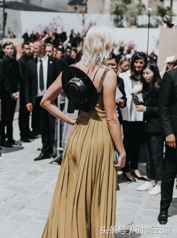 最惊艳的仙女裙,这10条新款裙子美得只想偷偷私藏