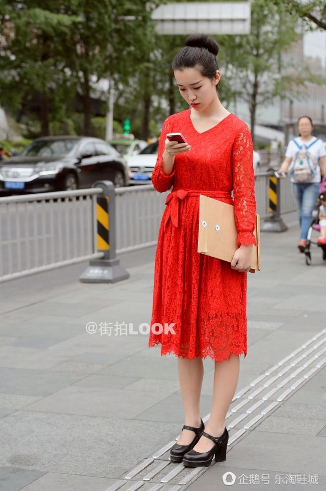 各种脚型与鞋子的搭配,根据脚型选择鞋子维语版