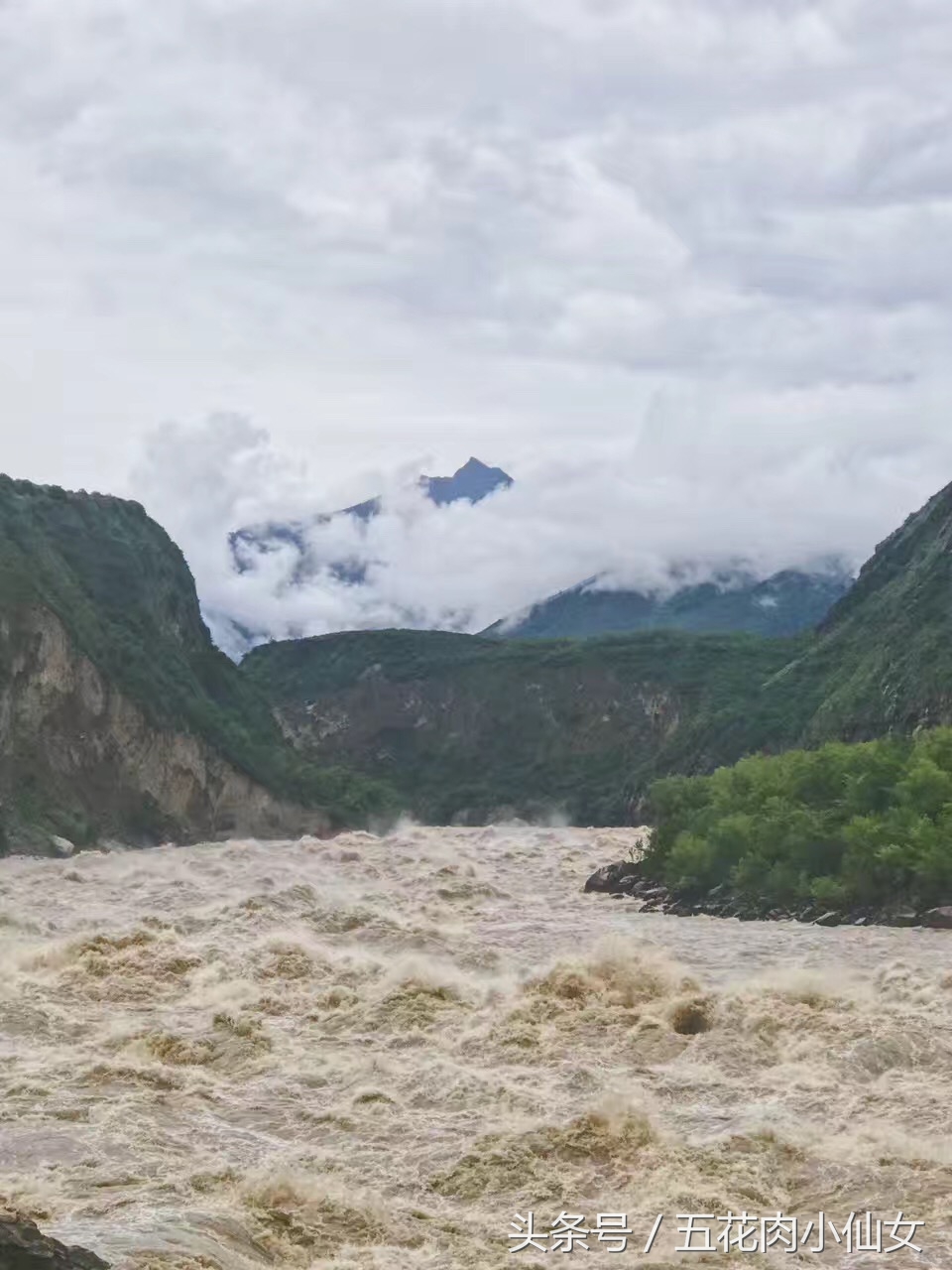 太漂亮成网红,说自己很漂亮的网红