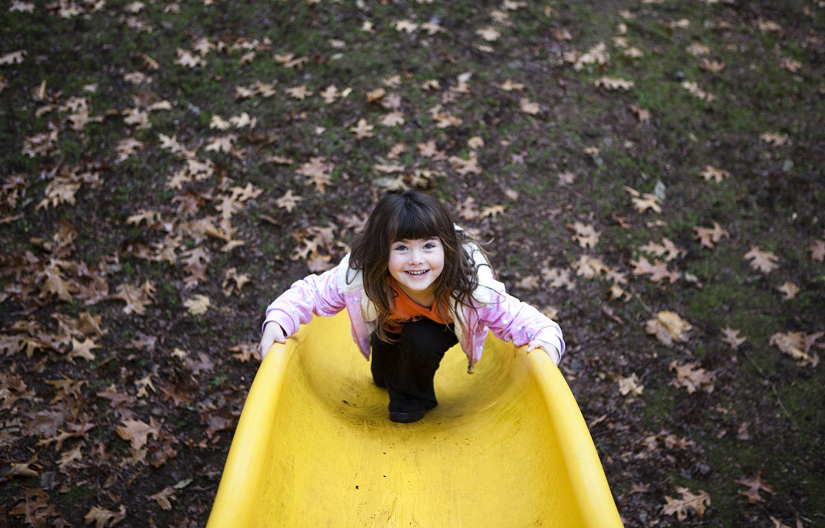 0-6岁儿童英语启蒙滑梯,游乐场滑梯小朋友