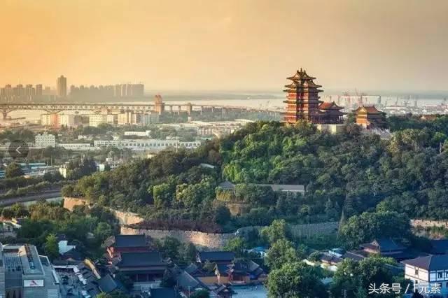 皮草可以反过来存放吗,南京皮草卖场在哪里