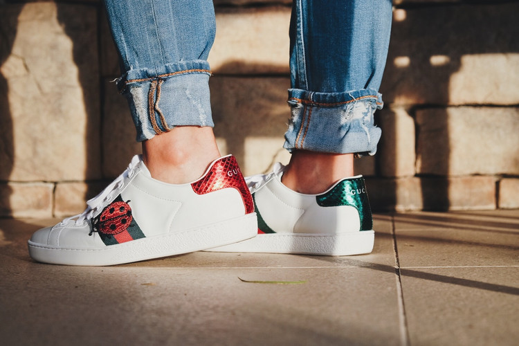 五种休闲运动鞋,最火十款运动鞋性价比最高