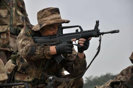 92式自动步枪和95式自动步枪,95式和95-1自动步枪有啥区别