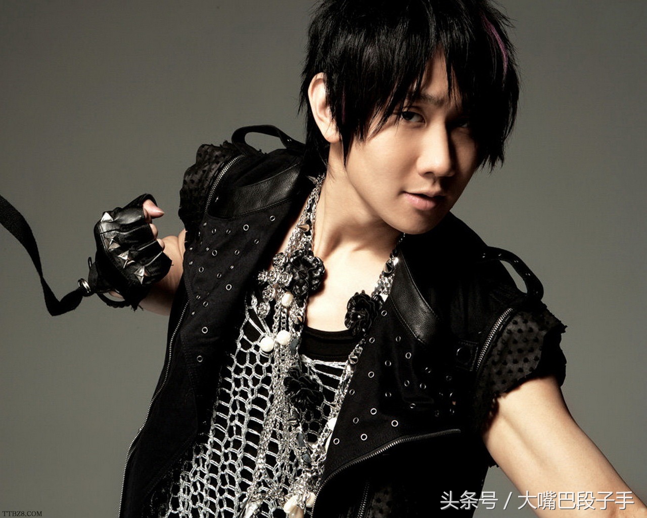 有那么一些歌,每次听了心情都像晒进了阳光