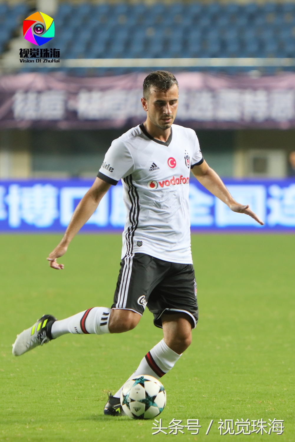 寰疯憽澶ф垬鍏ㄥ満鍥炴斁,鏄ㄦ櫄寰蜂箼瓒崇悆姣旇禌璧涙灉