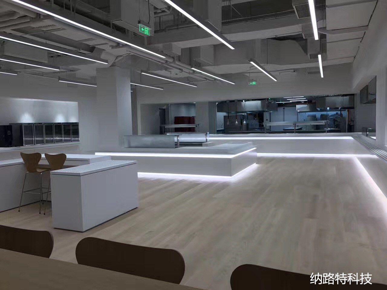 Ohmygod!瓷砖铺贴好后居然变色了？纳小编来帮你分析原因