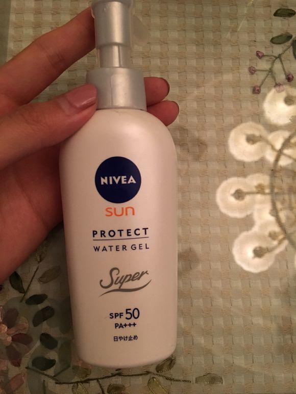 分享几个刚需护肤品,分享学生党的化妆品