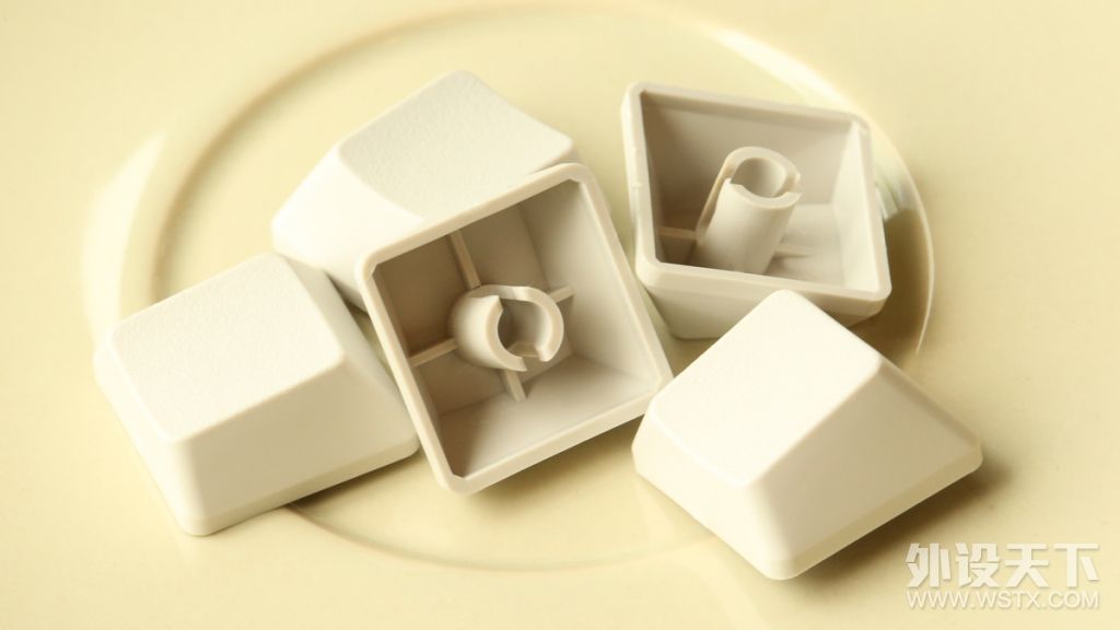 键盘里面的爱马仕,键盘奢侈品配件