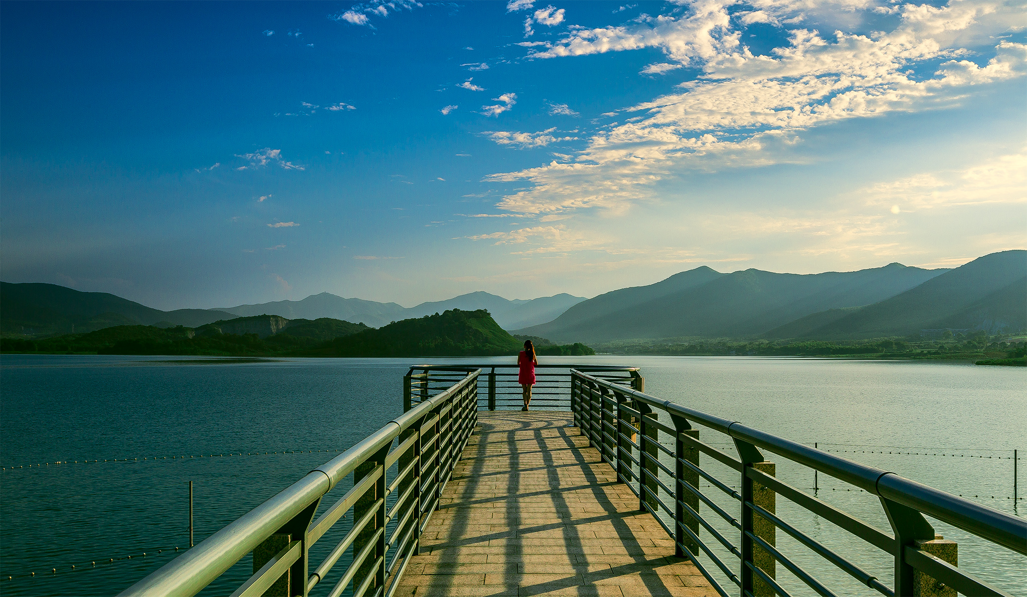 遇见是一种缘分友谊长存,遇见是一种缘分相思是一种情深