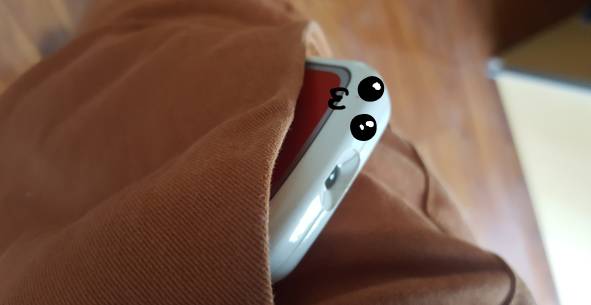 淘宝上卖的万能遥控器,小伙无意间得到了万能遥控器