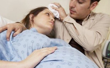 孕晚期假宫缩频繁怎么办，是不是表示要早产了？