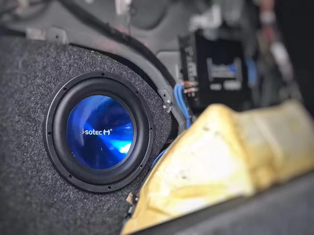 奔驰gl400和gls400区别,奔驰gl400双天窗