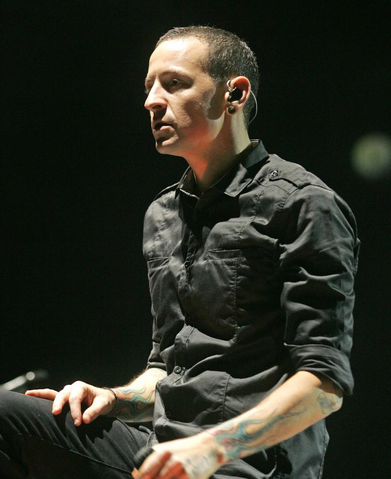 林肯公园查斯特2015北京演唱会,林肯公园主唱查斯特什么时候死的