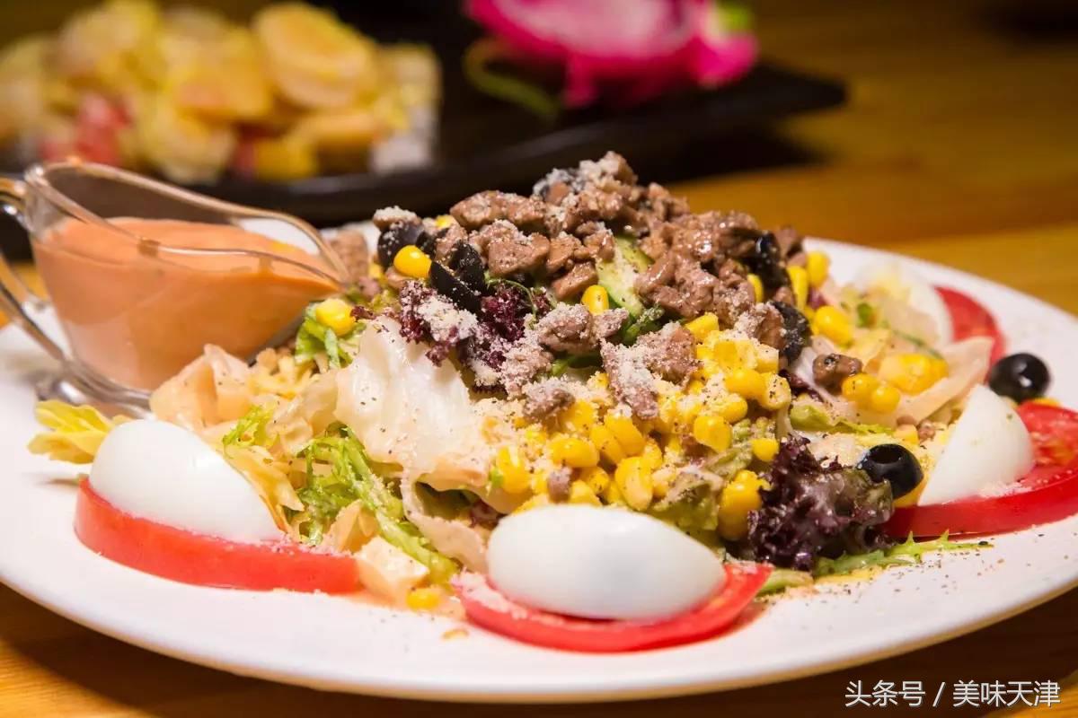 那天明明想要约你喝酒，开口却变成了「要不要一起吃饭」，酒馆中的美味派，夜宵中的狂热派，非你莫属