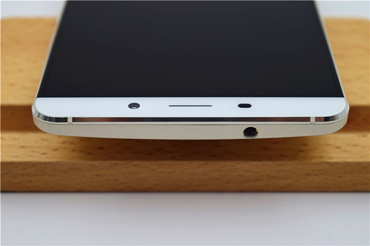 性价比手机小米5,小米5尊享版上市价格