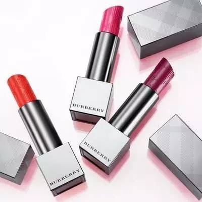 冬季还是春季适合涂唇膏,适合16岁用的唇膏