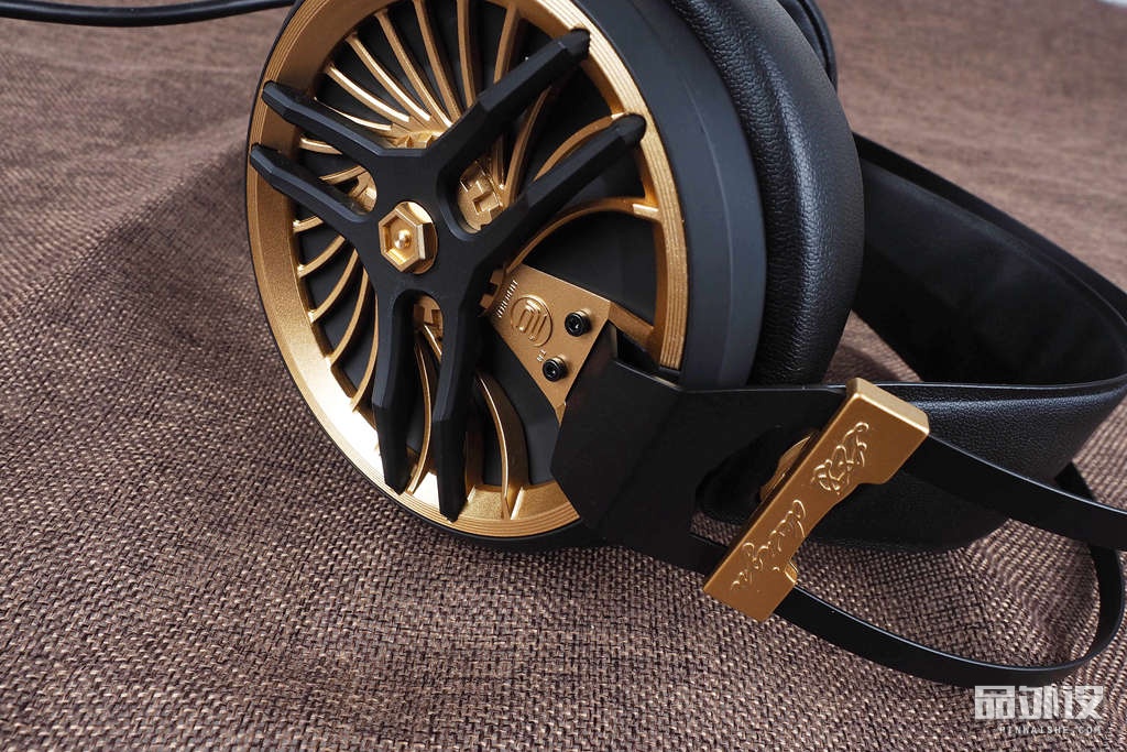 LTD-Jiang匠BattleMARKⅢ游戏耳机图赏