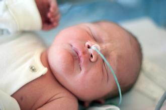 孕期宝宝血型与妈妈不同的危险,孕妈血型关系胎儿的健康