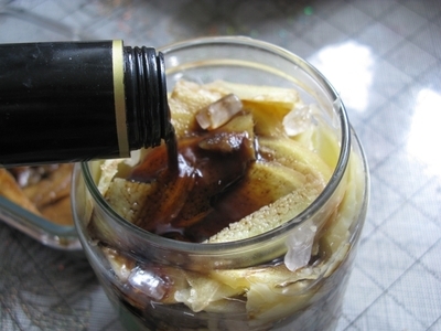 苹果生姜泡醋功效,醋泡生姜用去皮吗