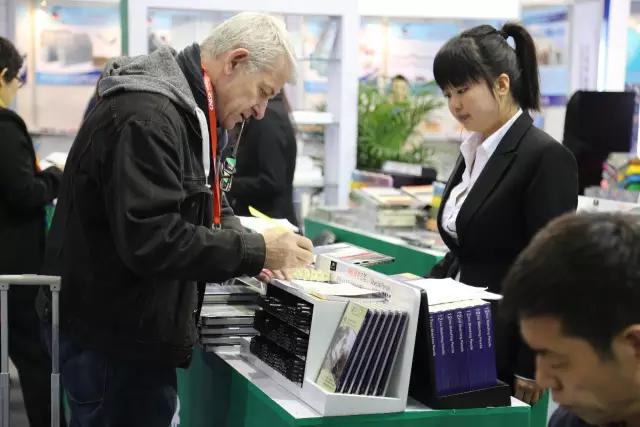 文具新趋势,文具用品市场潜力