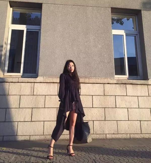 小花裙连衣裙中长款,小白裙连衣裙高端大气上档次