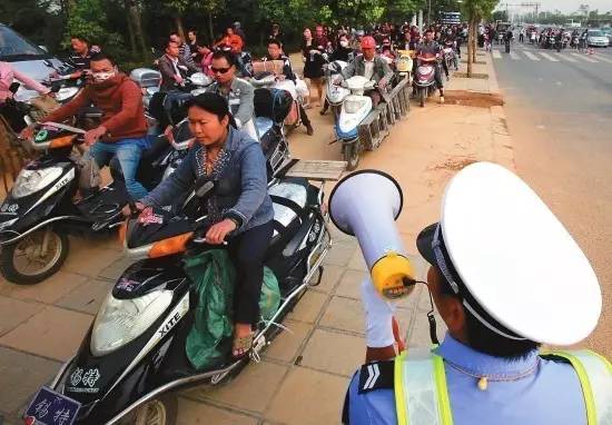 昆明市共享电动车停哪里,共享电动车能开出市区吗