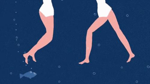 我们打开了这3种运动达人的随身包,看看她们有什么美肤秘笈