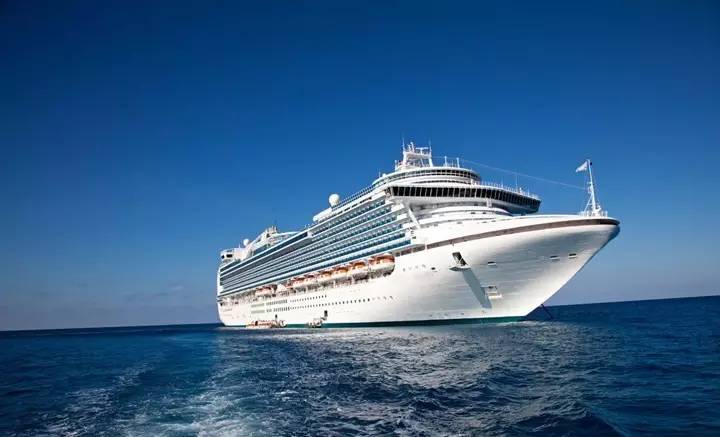 「热点」暑运高峰因喷雾被拦?你要知道这些出行的“黄金法则”!