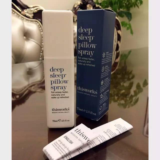 美肤记丨这样睡觉，胜过涂100瓶眼霜