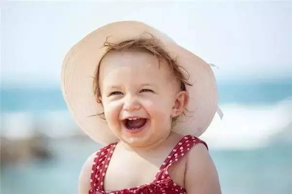经常出汗警惕四种病,宝宝爱出汗是不是缺钙