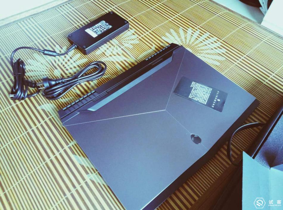 alienware17r4配置,alienware17r4功能