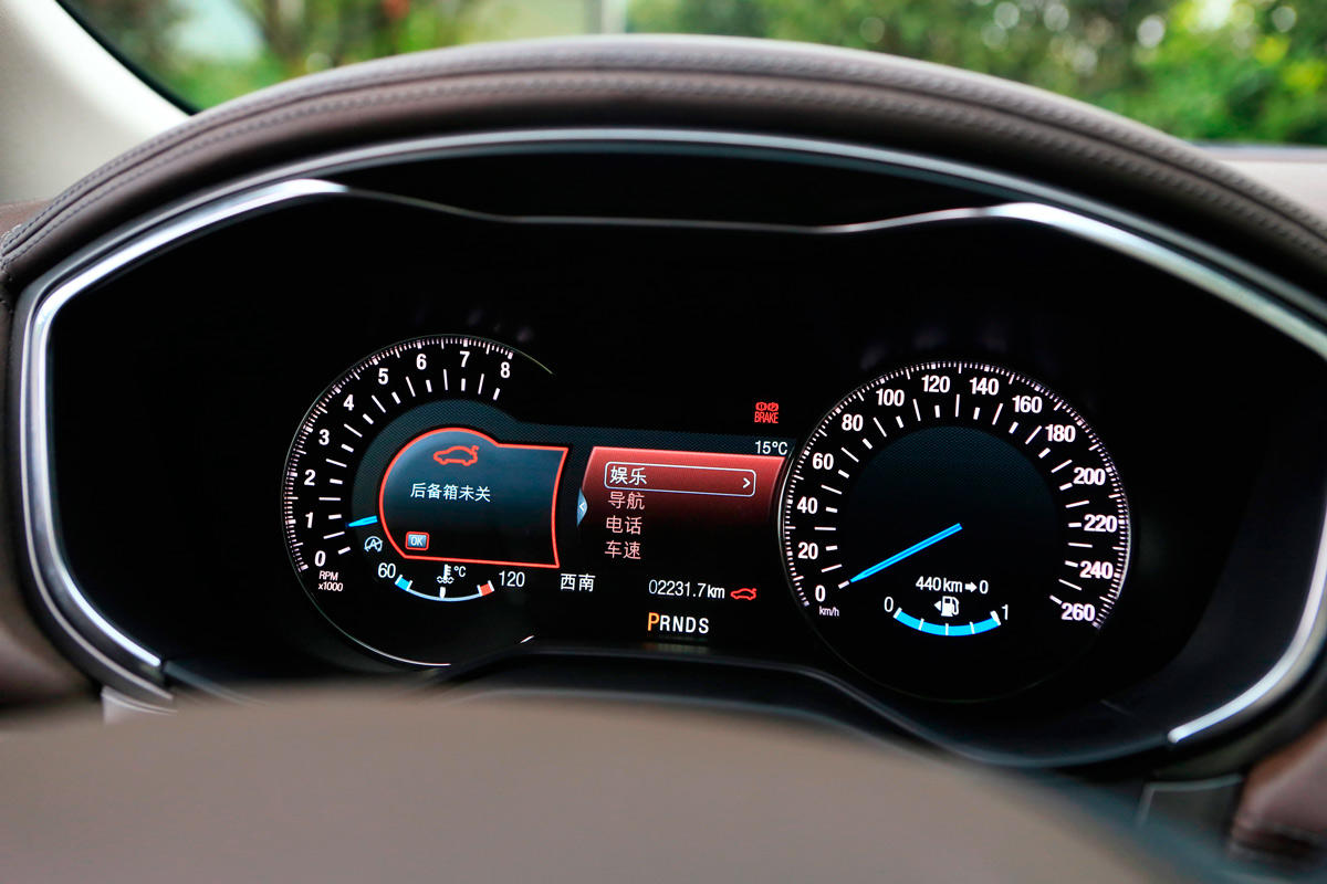 蒙迪欧豪华亮点,福特蒙迪欧最新款高速试驾