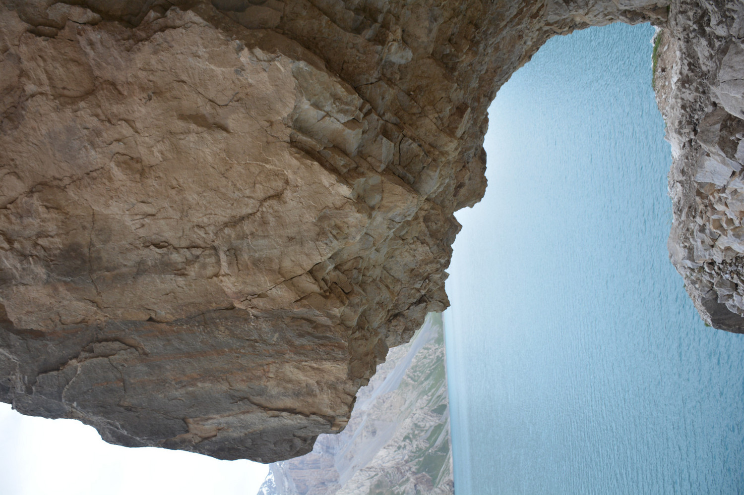 行者无疆-6月乌孙，漂洋过海为圣湖，翻山越岭因初心