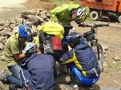 汪星人骑车,汪星人课堂防止狗狗走丢的小技巧