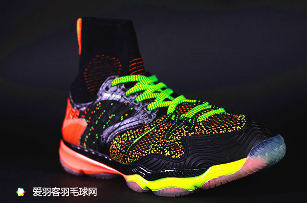 李宁桀骜篮球鞋测评,李宁ljjr288鸳鸯钉鞋测评