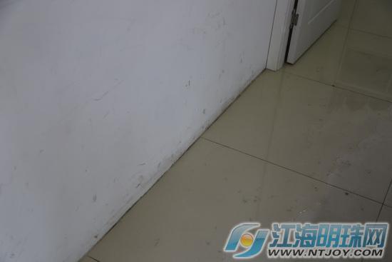 这生意可咋做？南通华强城住宅底铺又污水泛滥